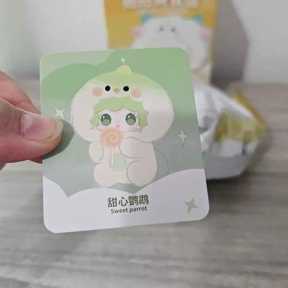 Yooki Hug Gourmet Restaurant Vinyl Plush Pendent CONFIRMED Sweet Parrot